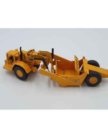 1/70 CATERPILLAR SCRAPER