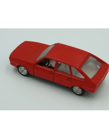 1/43 RENAULT 20