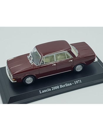 1/43 LANCIA 2000 BERLINA